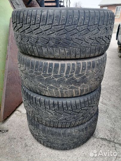 Nokian Tyres Hakkapeliitta 7 235/55 R17