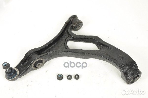 Рычаг подвески передний нижний правый Tuareg