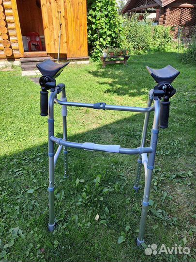 Ходунки для взрослых