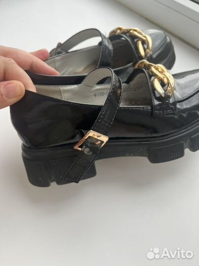 Туфли детские для девочки 35 на брони