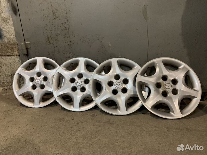 Оригинальные колпаки Mazda R15
