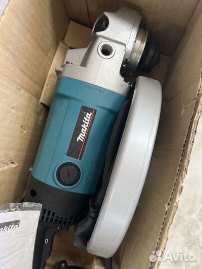 Ушм болгарка makita 230 9069