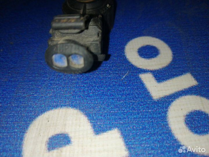 Датчик детонации Porsche Cayenne внедорожник