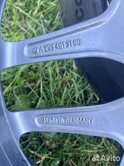 Оригинальные разноширокие колеса на Mers GLC R19