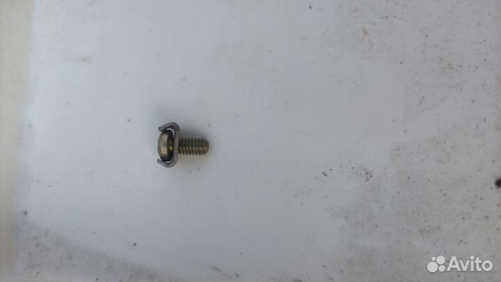 М4 0.7 под крестовую отвёртку