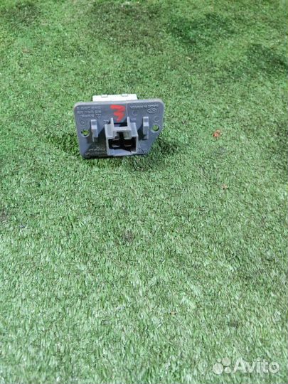 Резистор отопителя LADA Granta