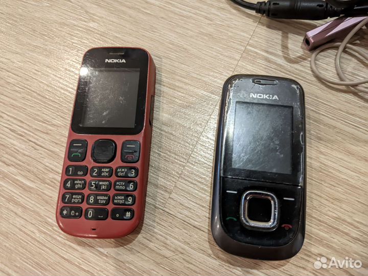 Кнопочный телефон Nokia