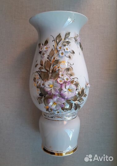 Фарфоровая ваза. Винтаж