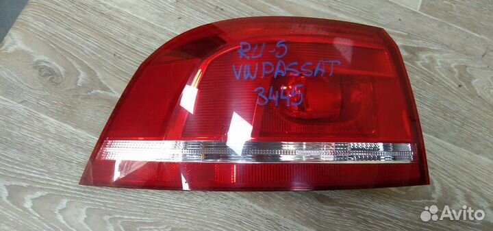 Фонарь задний наружный Volkswagen Passat B7 (2011