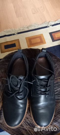 Ботинки Zara 39 размер (школа)