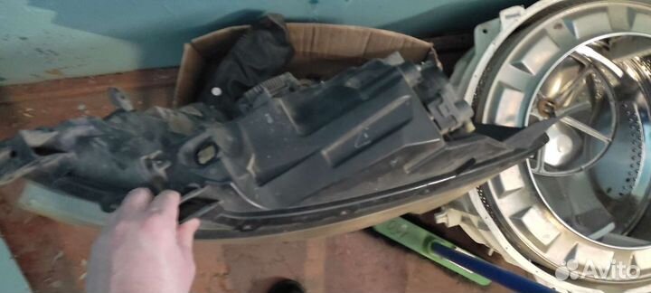 Фара передняя левая Nissan note