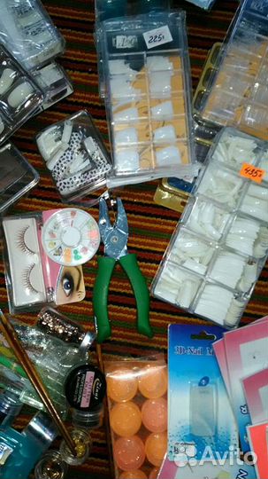 Акссесуары для ногтей