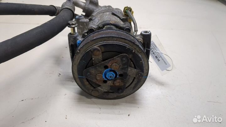 Компрессор кондиционера Peugeot 307