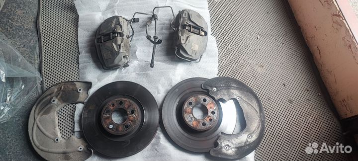 Суппорта Ауди А4б9