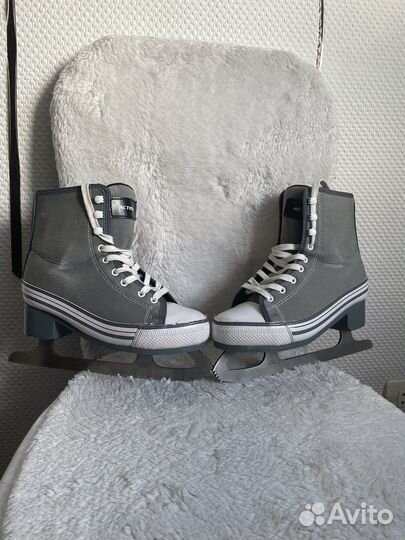Коньки фигурные 35 36 размер