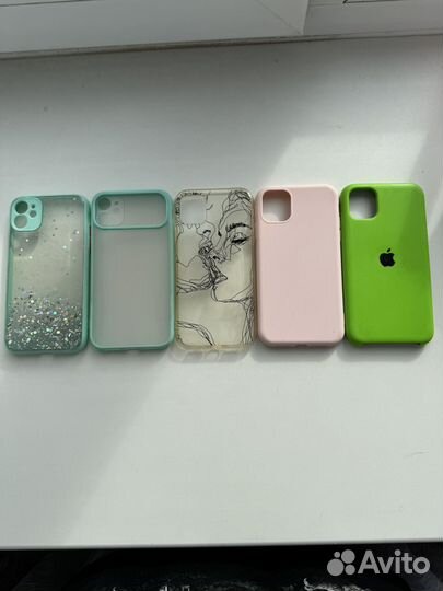 Чехлы на iPhone 11