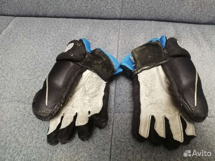 Краги хоккейные детские 9