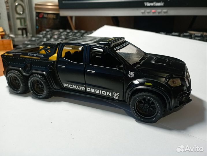 Модель Mercedes Pickup Design