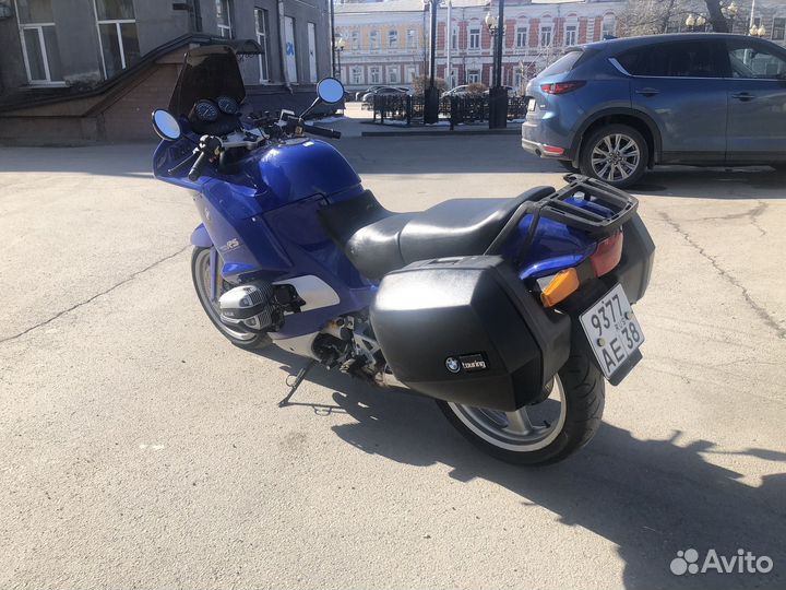 BMW R1100RS