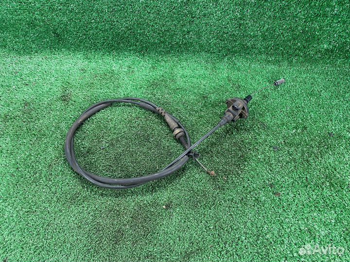 Тросик газа Volkswagen Bora