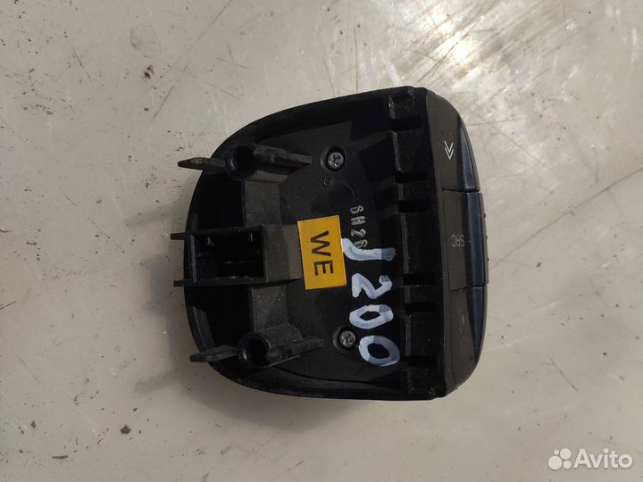 Боковые кнопки руля Шевроле Лачетти