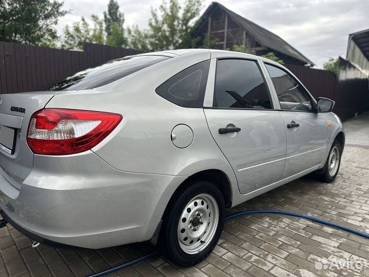 LADA Granta 1.6 МТ, 2015, 165 000 км