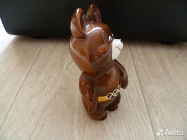 Олимпийский мишка статуэтка