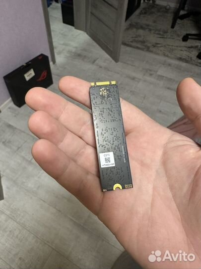 SSD M.2 2Tb / как новый