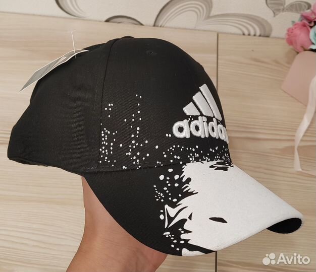 Бейсболка adidas черная