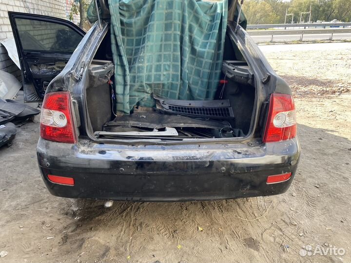 Задние стопы приора