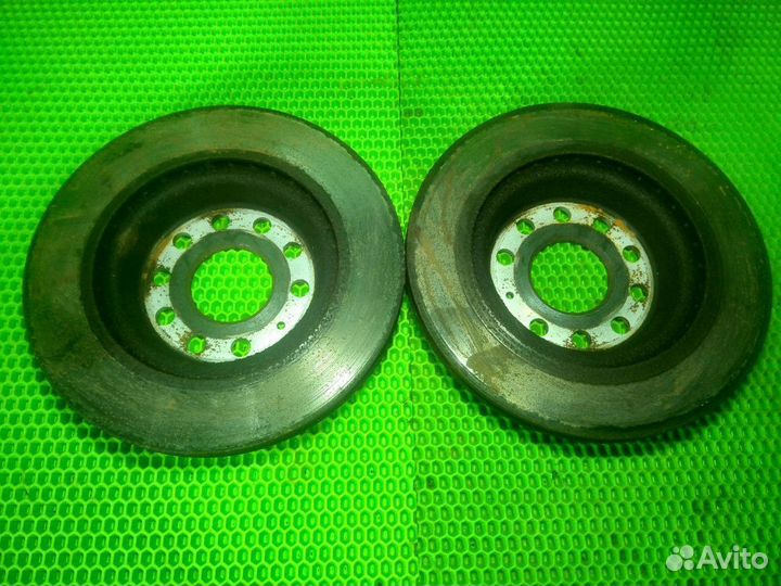 Тормозные диски передние Skoda Octavia II A5