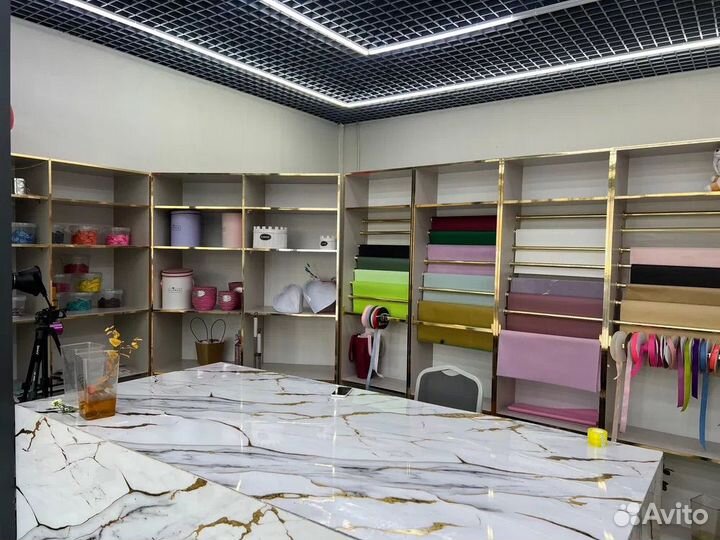 Стойка ресепшен