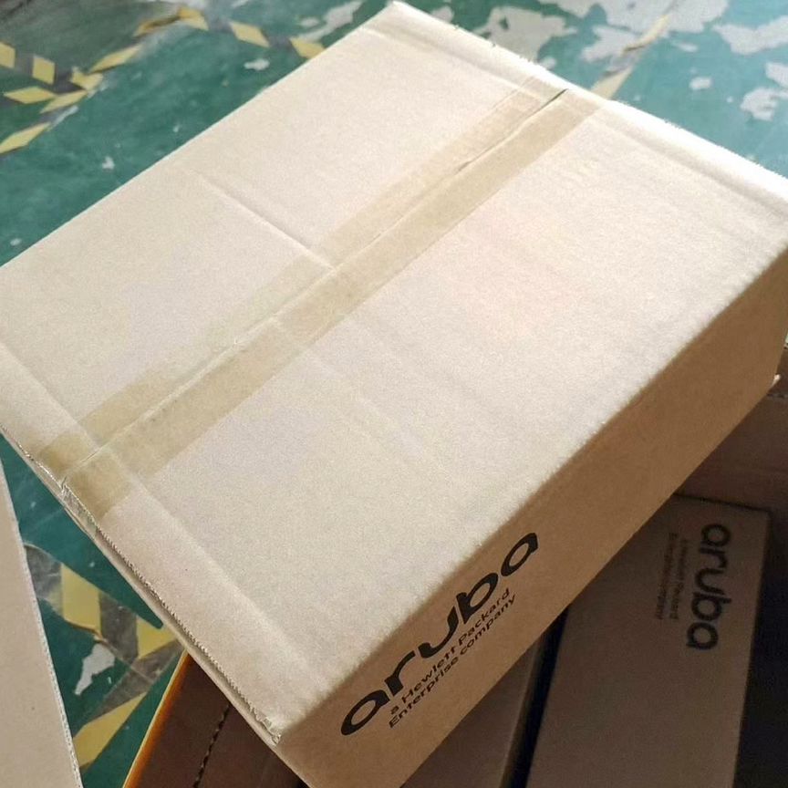 [J9986A] Коммутатор Aruba 24*1000base-T Poe+ V3 Zl2 J9986a