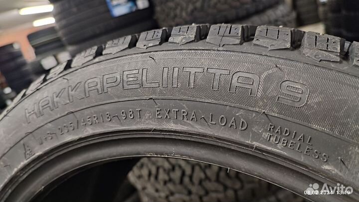 Nokian Tyres Hakkapeliitta 9 SUV 235/55 R20 102T