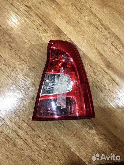 Фонарь задний правый Renault Logan1 фаза2 оригинал