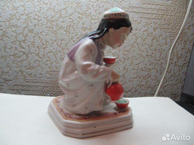 Статуэтка узбечка