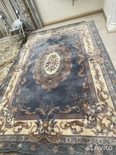 Ковер шерстяной ручной работы