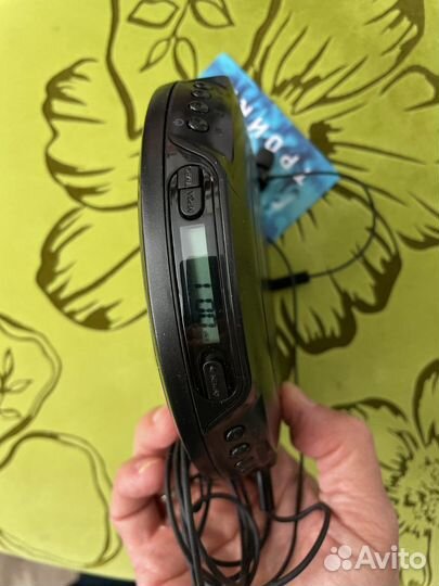 Проигрыватель дисков портативный Philips