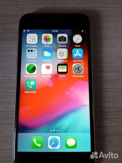 Телефон iPhone 6s