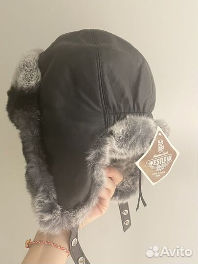 Шапка женская зимняя с мехом новая