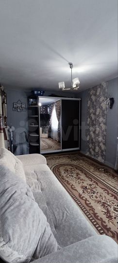 2-к. квартира, 42 м², 3/5 эт.