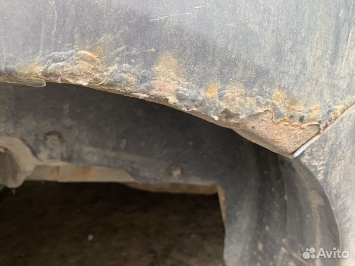 Задняя левая четверть крыло Solano 620 Lifan