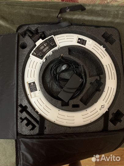 Профессиональная кольцевая лампа