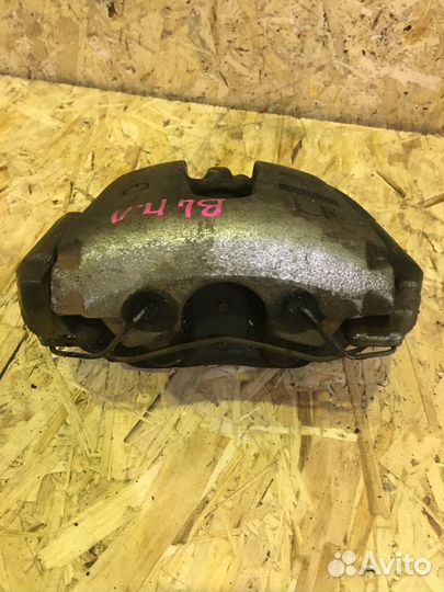 Тормозной суппорт передний левый Mazda 3 BL