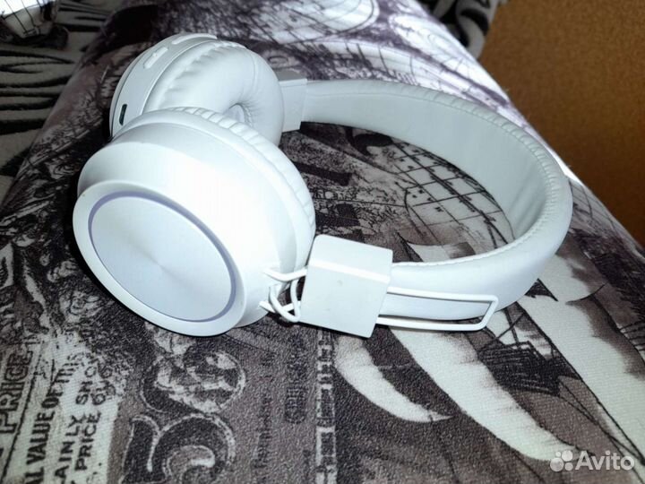 Беспроводные наушники