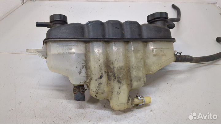 Бачок расширительный Cadillac Escalade 3