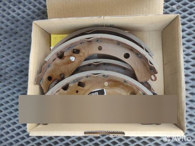 Тормозные колодки Akebono NR1082