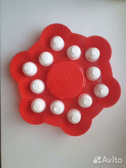 Пасхальная тарелка для яиц