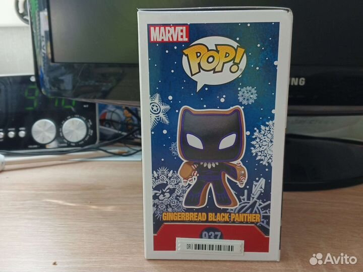 Funko pop marvel gingerbread black panther