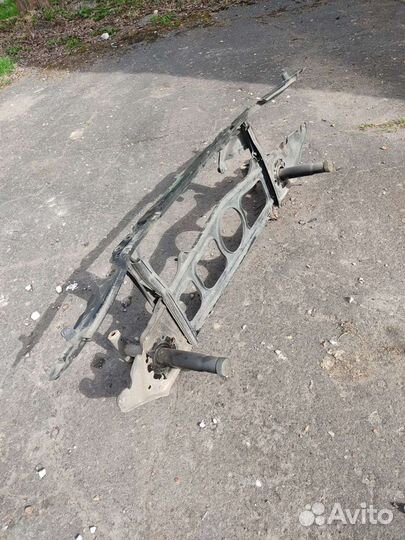 Передняя панель (телевизор) bmw e39